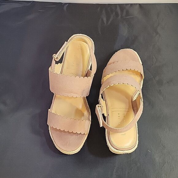 BRAND NEW LC LAUREN CONRAD CACTUS FLOWER WOMEN'S WEDGE SANDALS - Picture 4 of 16